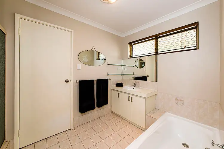 Sixth view of Homely villa listing, 4/33 Chesterton Road, Bassendean WA 6054
