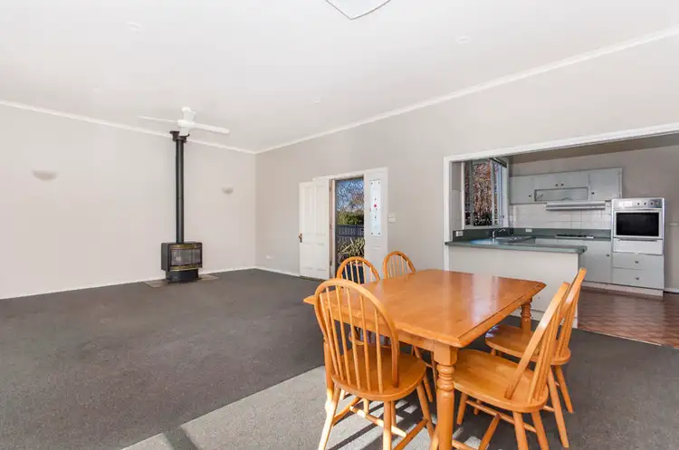 Third view of Homely house listing, 7 Eversley Street, Hamilton VIC 3300