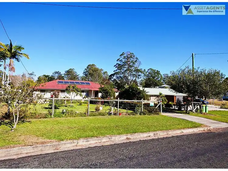 34 Busby St, Amamoor QLD 4570