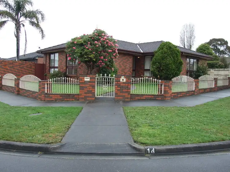 14 Tresswell Avenue, Newborough VIC 3825