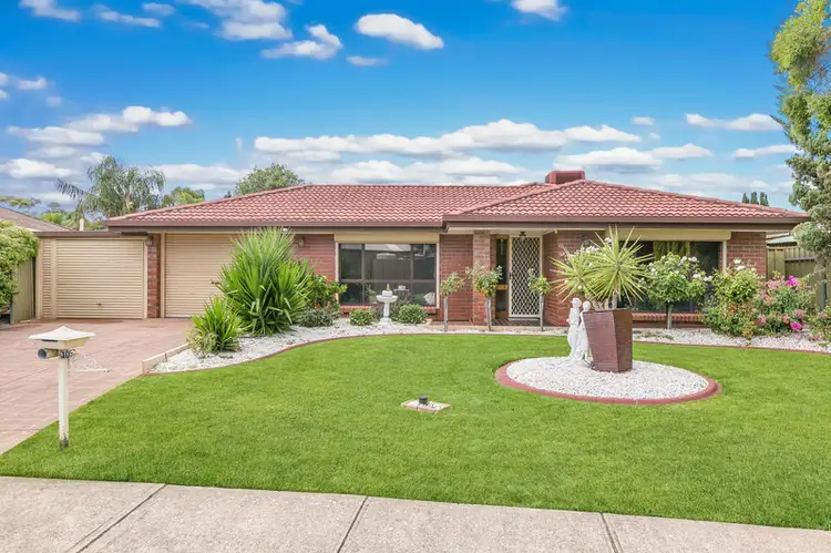 10 Shirley Court, Woodcroft SA 5162