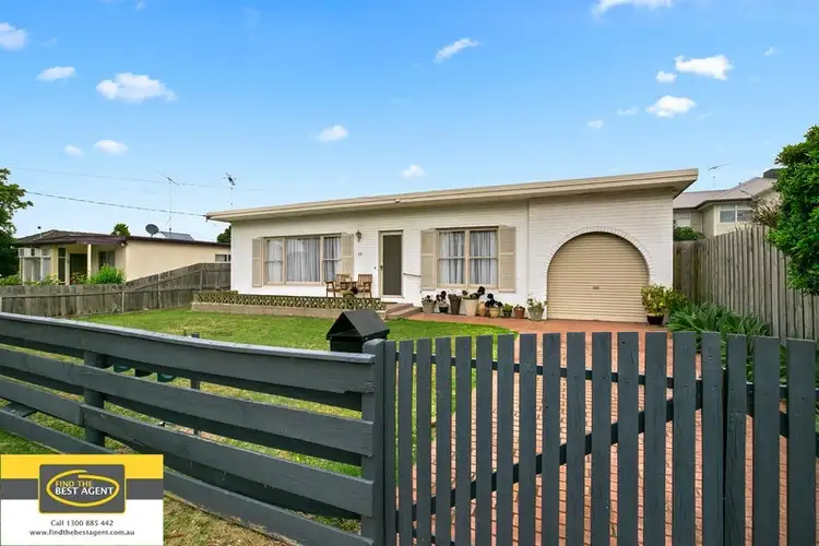 17 Henty Street, Torquay VIC 3228
