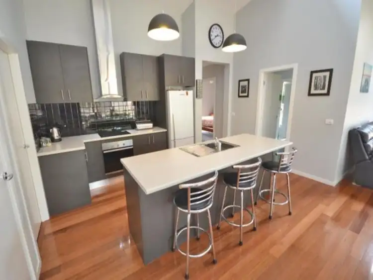 Fifth view of Homely house listing, 6 Chanro Court, Bonnie Doon VIC 3720