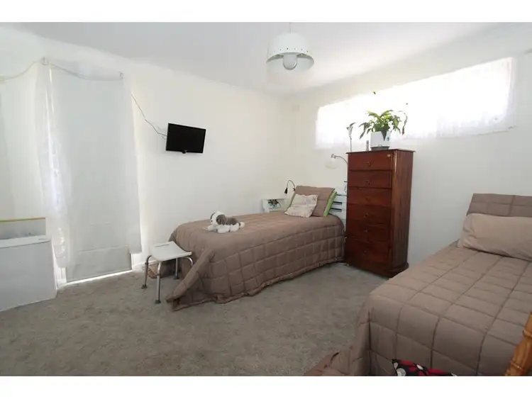 Seventh view of Homely house listing, 33 Bassett Drive, West Bathurst NSW 2795