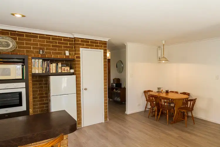 Seventh view of Homely house listing, 5 Baroola Place, Ocean Reef WA 6027