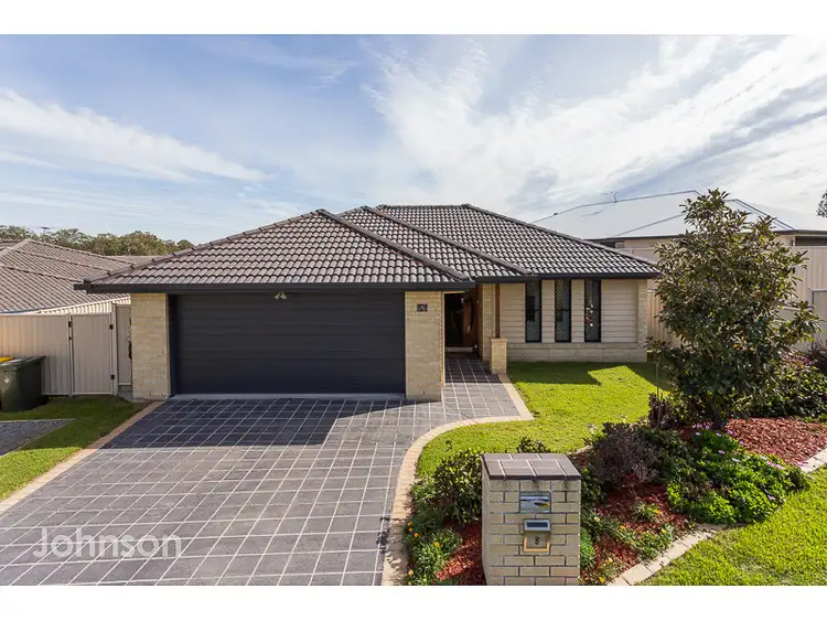 6 Jessielea Street, Wynnum West QLD 4178