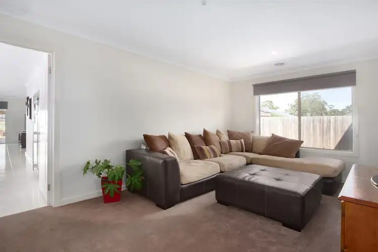 Sixth view of Homely house listing, 5 Miller Close, Drouin VIC 3818