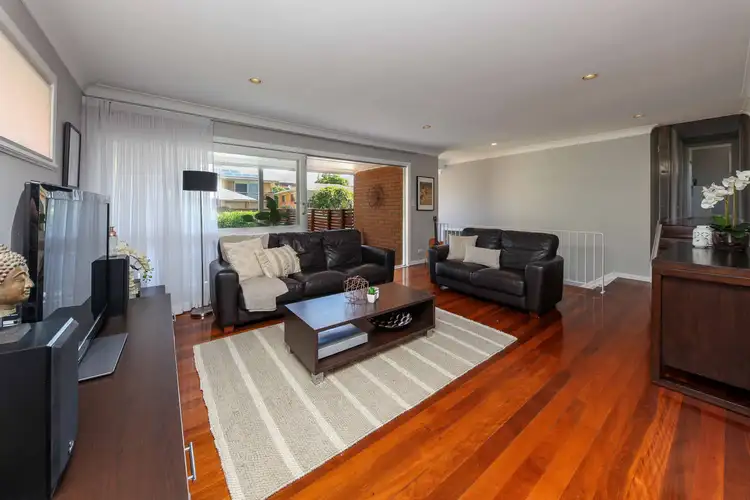 Fourth view of Homely house listing, 17 Danina Street, Mansfield QLD 4122
