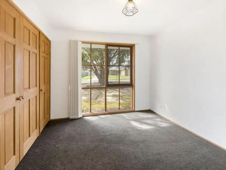 Sixth view of Homely unit listing, 1/4 St Catherines Court, Mornington VIC 3931