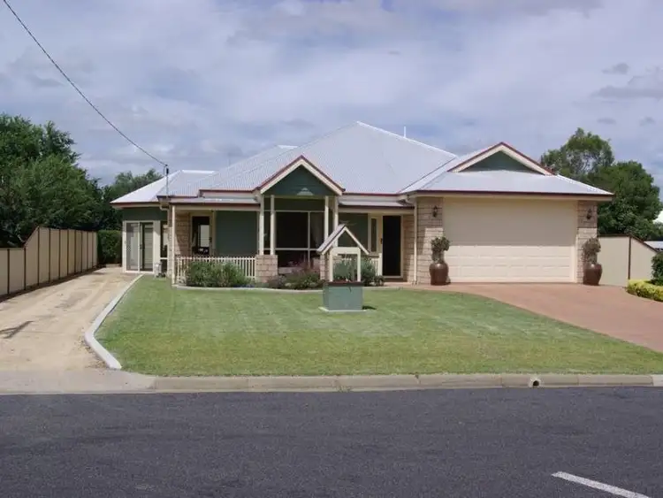 Main view of Homely house listing, 15 Queen Street, Clifton QLD 4361
