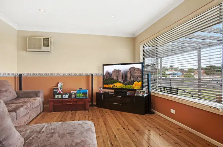 Second view of Homely house listing, 25 Weingartner Avenue, Tarro NSW 2322