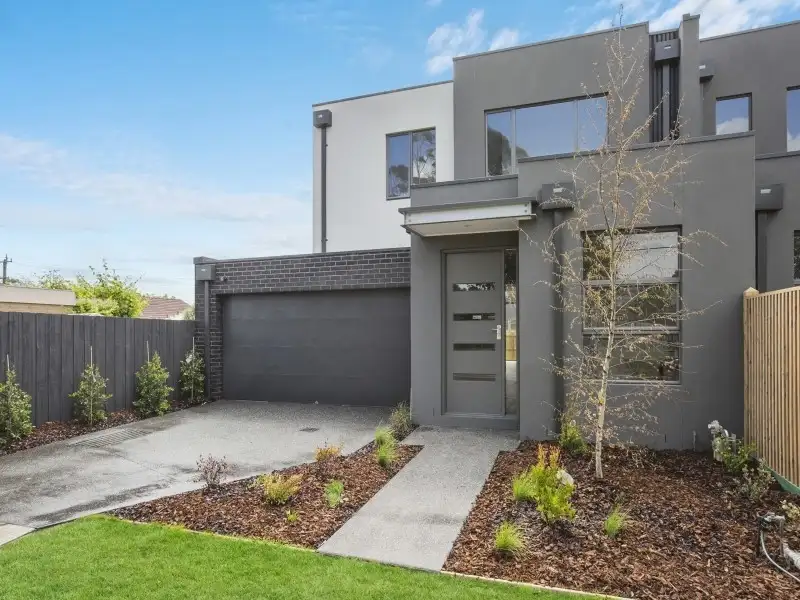 Main view of Homely townhouse listing, 3 Pine Avenue, Mornington VIC 3931