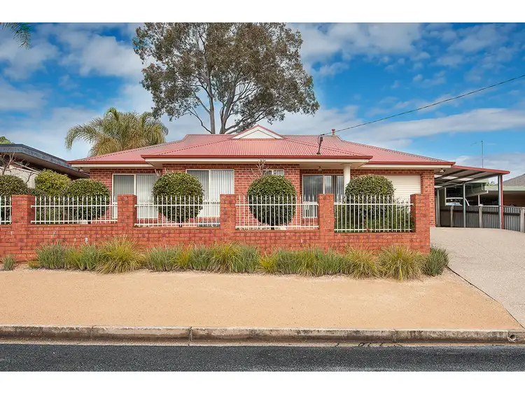 279 Desmond  Street, Lavington NSW 2641