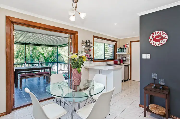 Second view of Homely house listing, 5 Rosella Court, Carrara QLD 4211