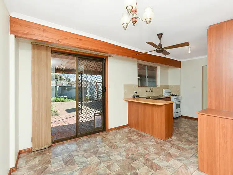 Sixth view of Homely house listing, 8 Bonnie Court, Christie Downs SA 5164