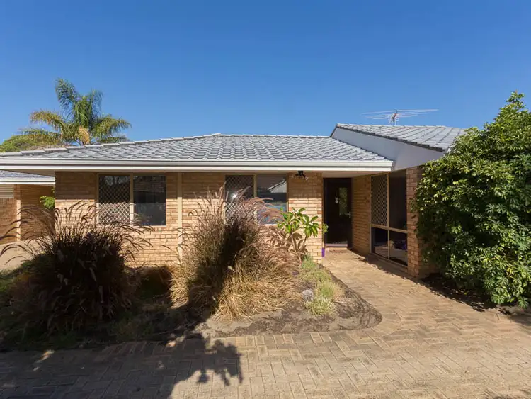 2/42 Scalby Street, Doubleview WA 6018