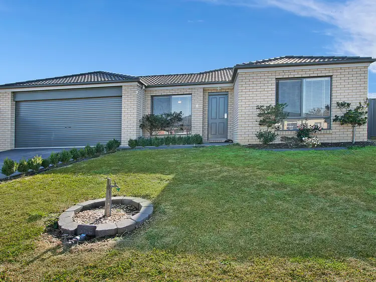 Fifth view of Homely house listing, 6 Stapleton Court, Benalla VIC 3672