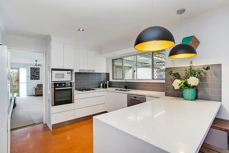 Second view of Homely house listing, 16 Aberdeen Court, Highland Park QLD 4211
