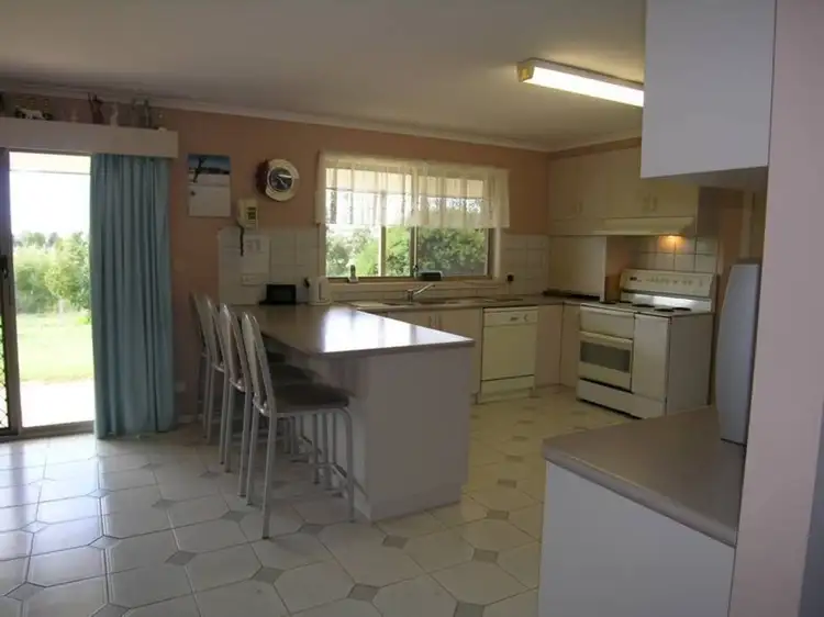 Fifth view of Homely house listing, 63 Crosbys Lane, Mansfield VIC 3722
