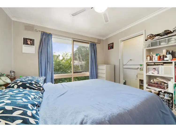 Sixth view of Homely house listing, 5 Dunraven Court, Langwarrin VIC 3910