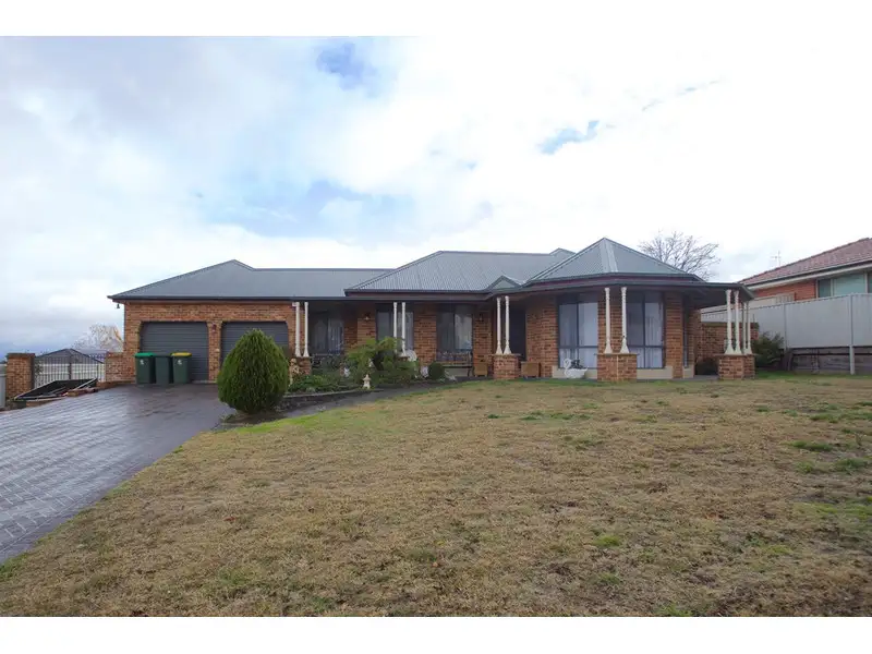Main view of Homely house listing, 19 Jagoe Drive, Kelso NSW 2795