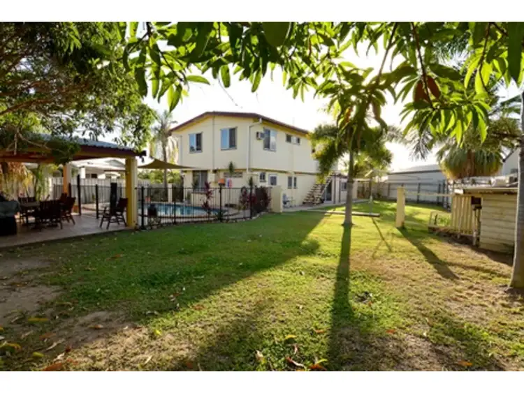 2 Carissa Court, Rasmussen QLD 4815