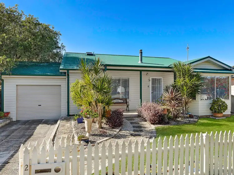 Fourth view of Homely house listing, 2 Shortland Avenue, Killarney Vale NSW 2261