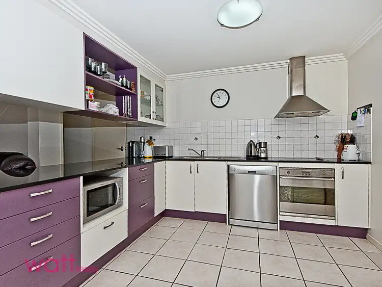 2/5 Eliza Street, Clayfield QLD 4011