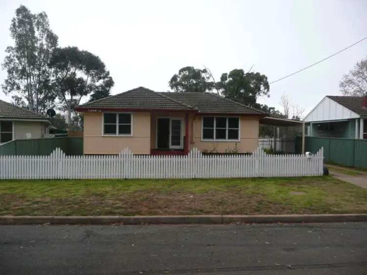 7 Rupert Street, Narrandera NSW 2700