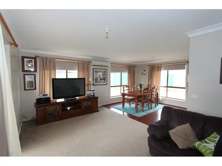 Fifth view of Homely house listing, 9a Horan Close, Kelso NSW 2795