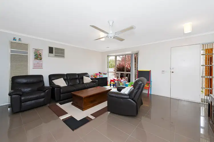 Fifth view of Homely unit listing, 2/99 Grenda Drive, Mill Park VIC 3082
