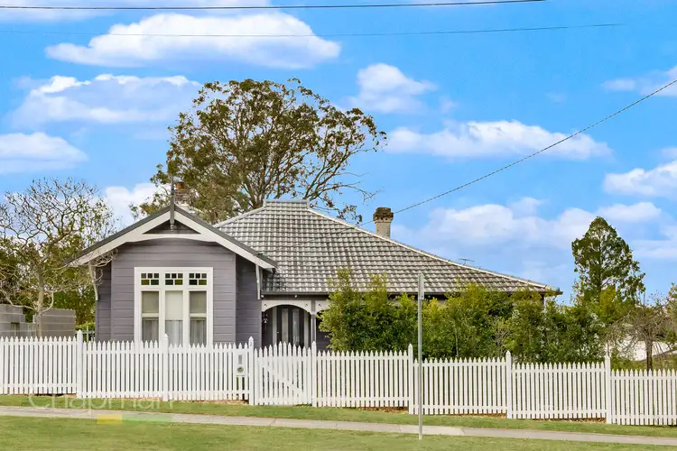 2 Homedale Street, Springwood NSW 2777
