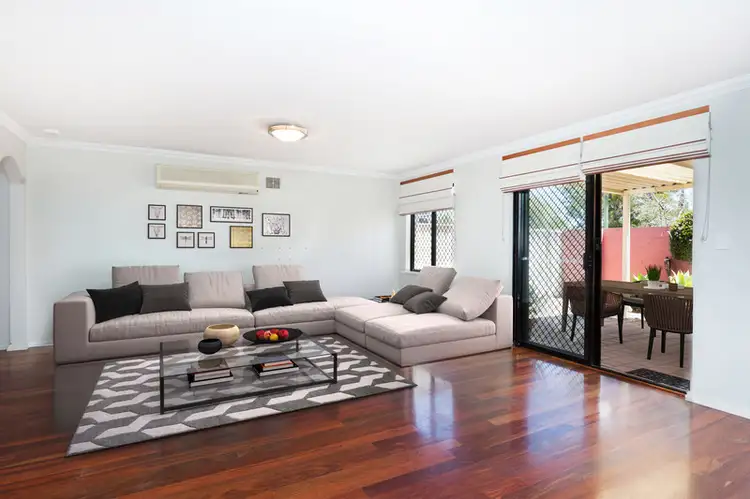 3/572 canning Highway, Attadale WA 6156