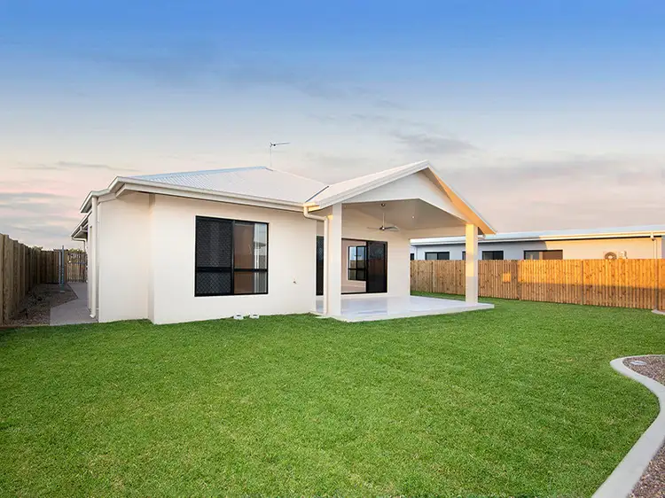 7 Yanuca Street, Burdell QLD 4818