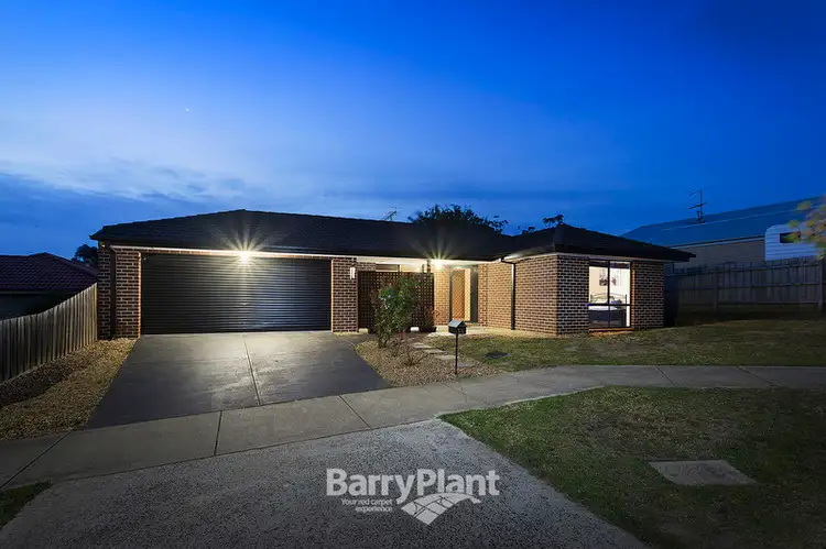 13 Richie Court, Drouin VIC 3818