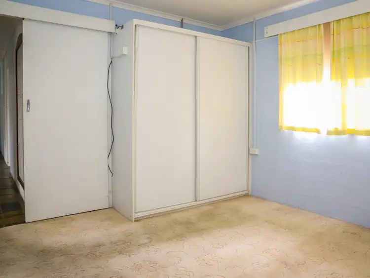 Sixth view of Homely house listing, 10 Snelling Street, Park Avenue QLD 4701