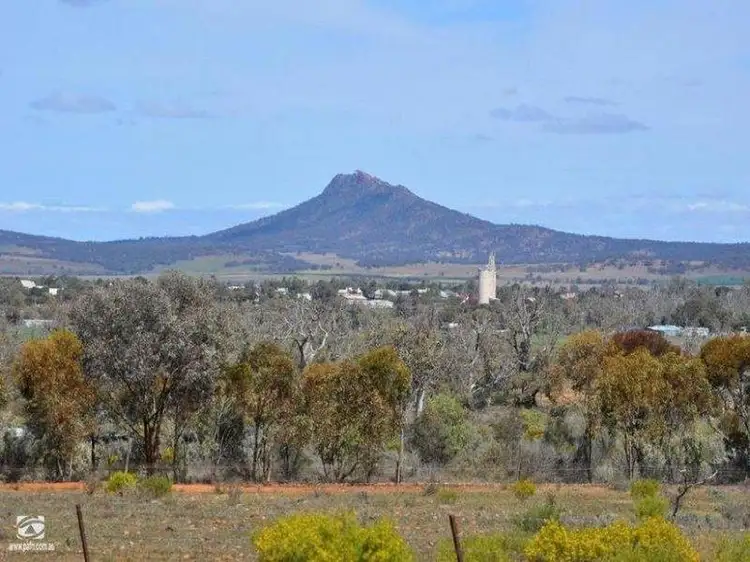 327 Stoney Creek Road, Quorn SA 5433