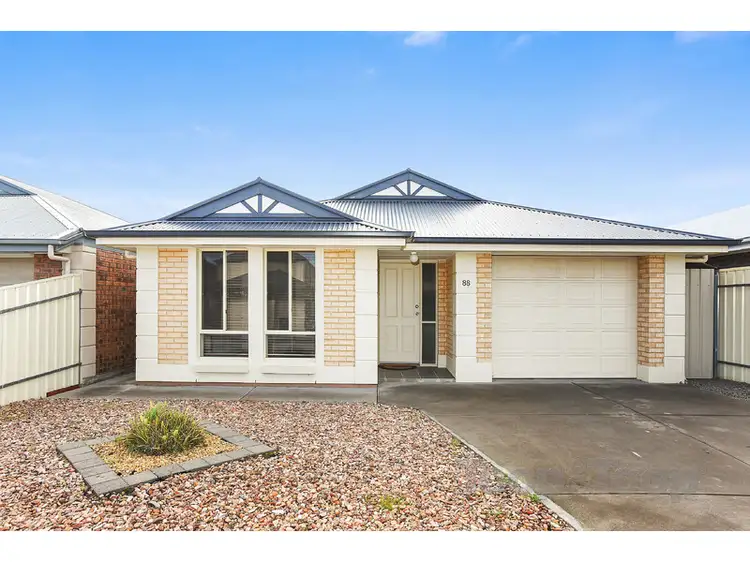 88 Wentworth Parade, Hindmarsh Island SA 5214