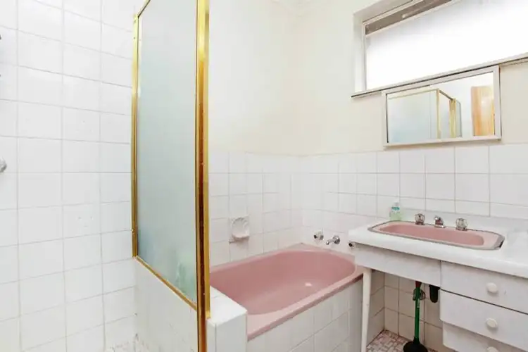 Fifth view of Homely unit listing, 6/28 Suffolk Road, Sunshine North VIC 3020