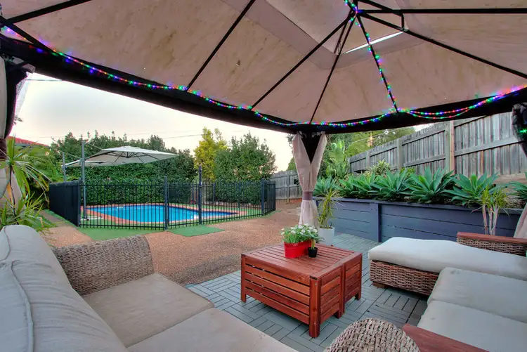 17 Veronica Avenue, Daisy Hill QLD 4127