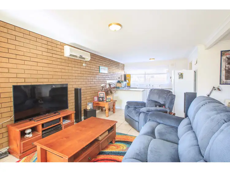 Third view of Homely unit listing, 1/429 Griffith Road, Lavington NSW 2641