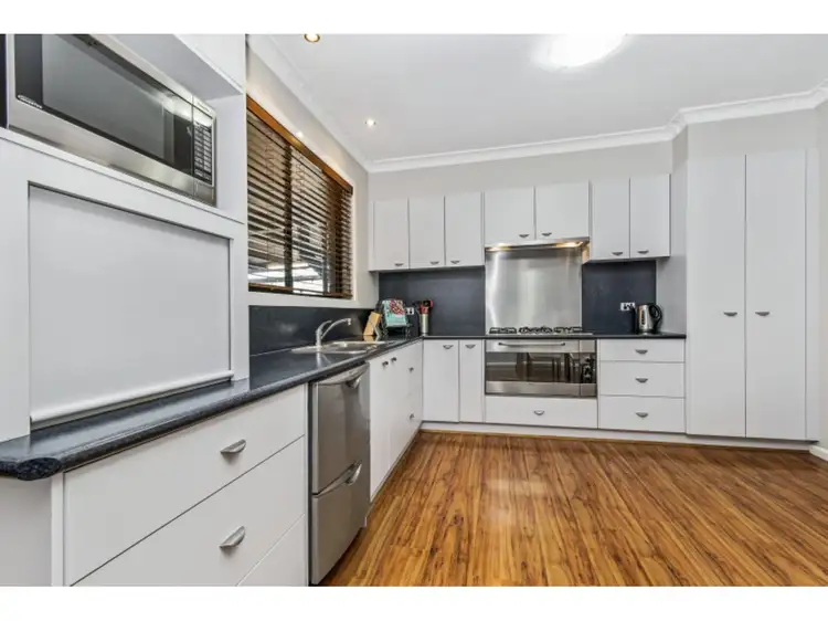 Second view of Homely house listing, 25 Howell Crescent, Kangaroo Flat VIC 3555