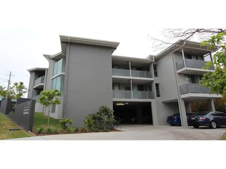 2/84 Scott Road, Herston QLD 4006