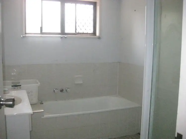 Seventh view of Homely house listing, 6 Bron Court, Loganlea QLD 4131