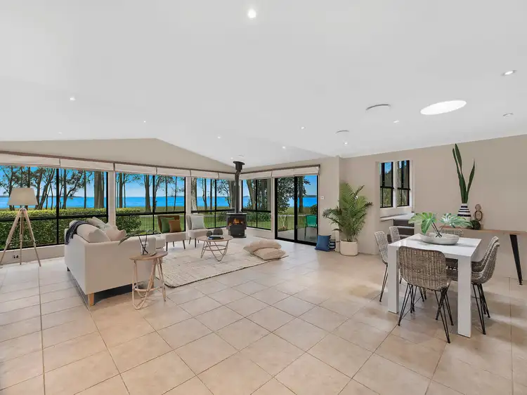 23 Lakedge Avenue, Berkeley Vale NSW 2261
