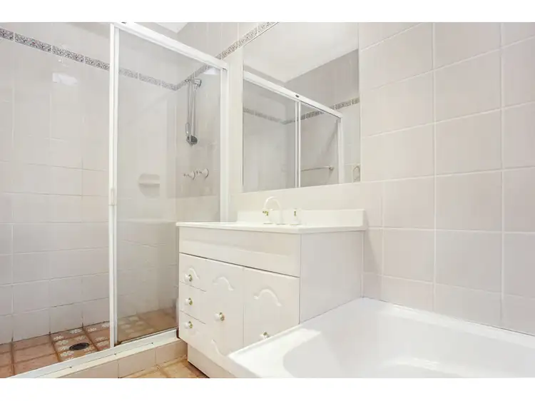Fourth view of Homely villa listing, 4/57-59 Chuter Avenue, Ramsgate Beach NSW 2217
