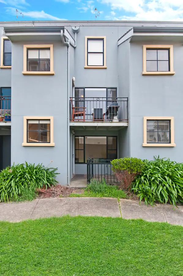 Second view of Homely unit listing, 28 Harbour Mews, Warrnambool VIC 3280