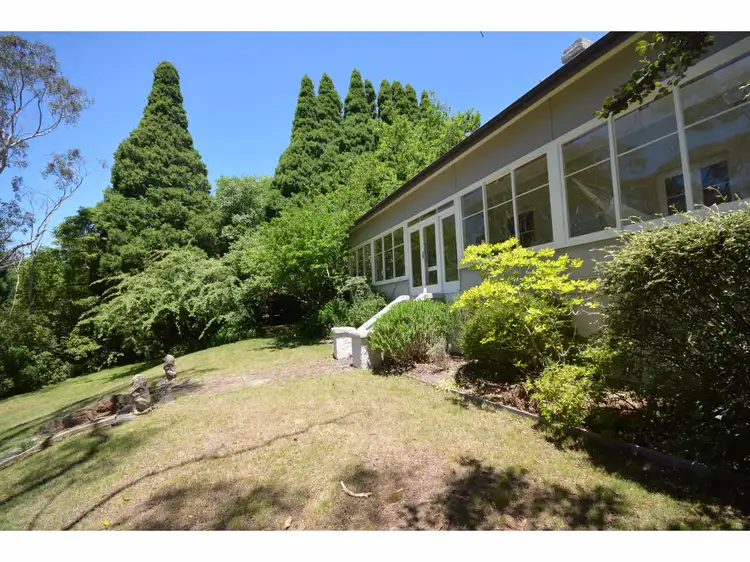 109 Blaxland Road, Wentworth Falls NSW 2782