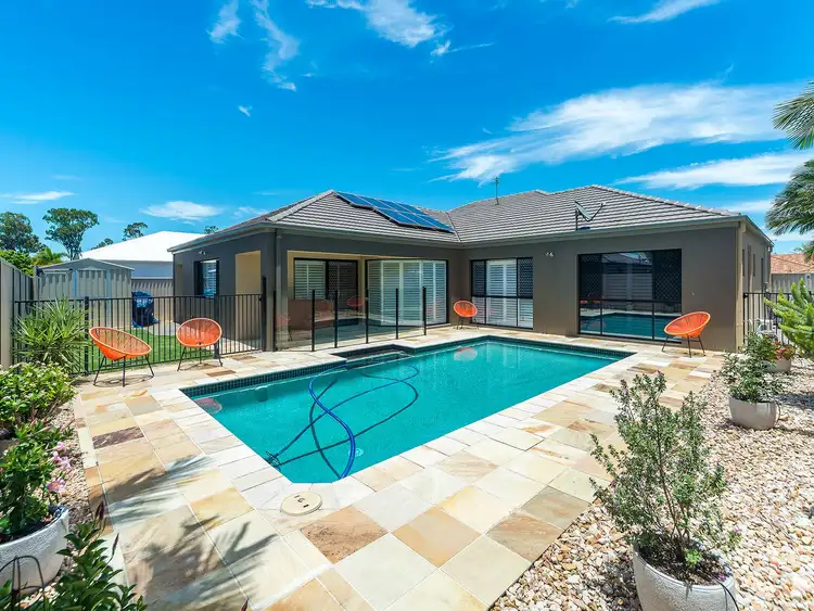 6 Biscay Way, Coombabah QLD 4216