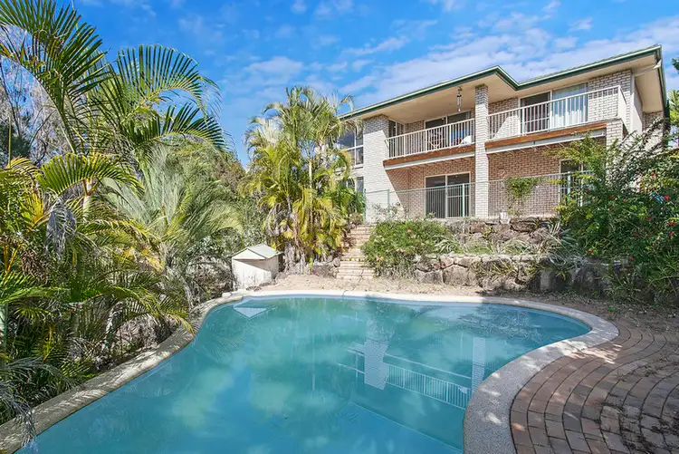 9 Tara Vista Boulevard, Highland Park QLD 4211